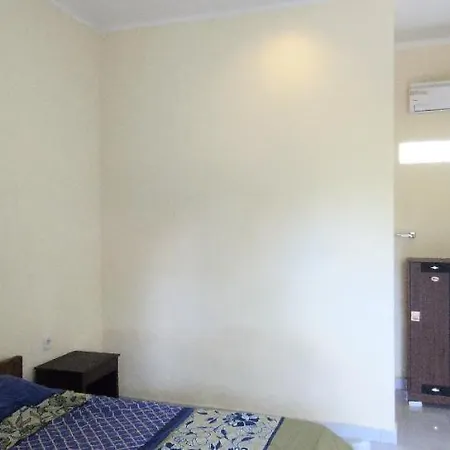 Jero Harum Homestay Krambitan Exterior photo