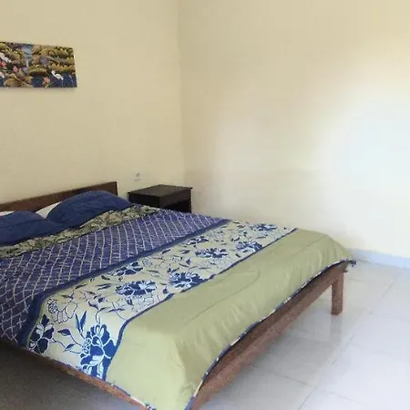Jero Harum Homestay Krambitan Exterior photo