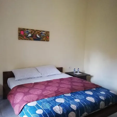 Jero Harum Homestay Krambitan Exterior photo
