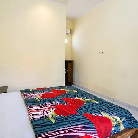 Jero Harum Homestay Krambitan Exterior photo
