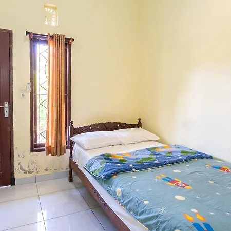 Jero Harum Homestay Krambitan Exterior photo